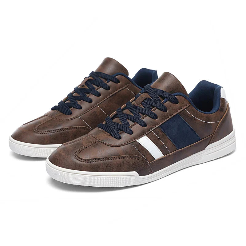 Låga Sneakers För Män Med Lagerpaneler Och Tvåfärgad Design