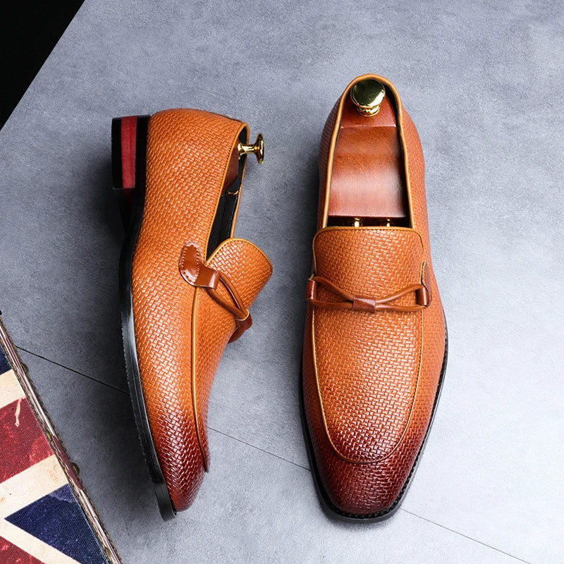 Herrloafers I Läder Med Spetsdetaljer I Oxford-Modell