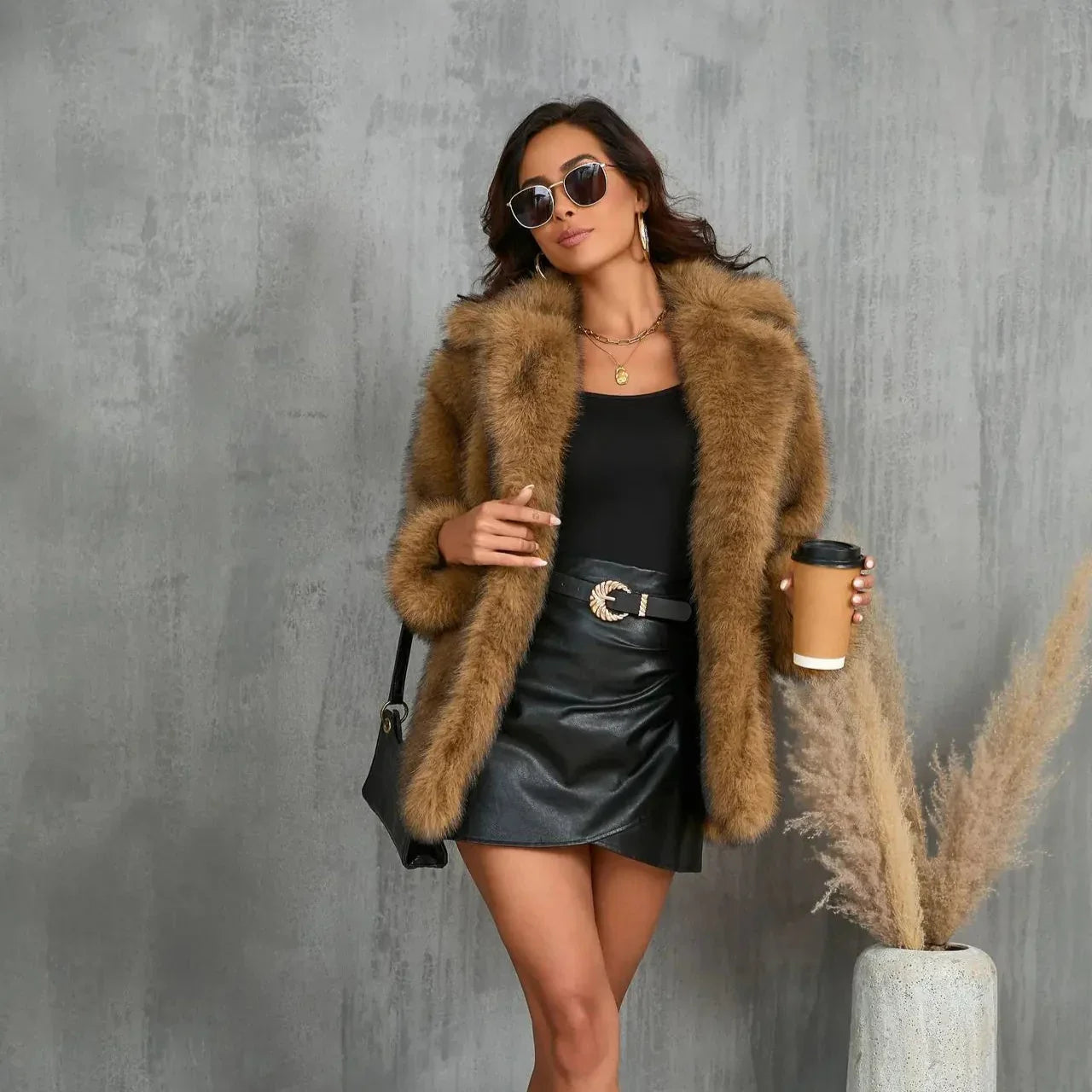 Kappa för Dam med Fuskpäls och Överdimensionerad Passform