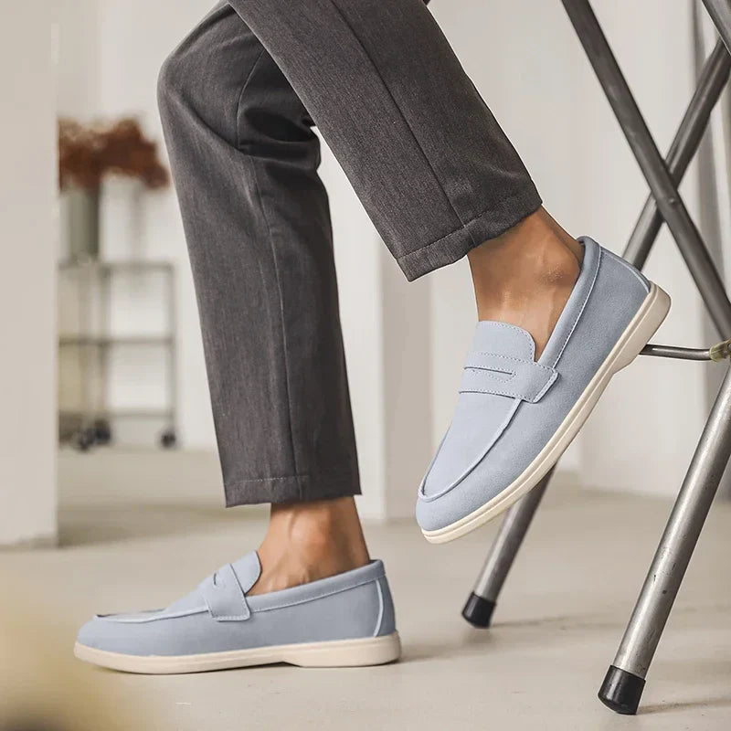 Herr Loafers i Konstmocka med Handsydda Sömmar och Dämpad Innersula
