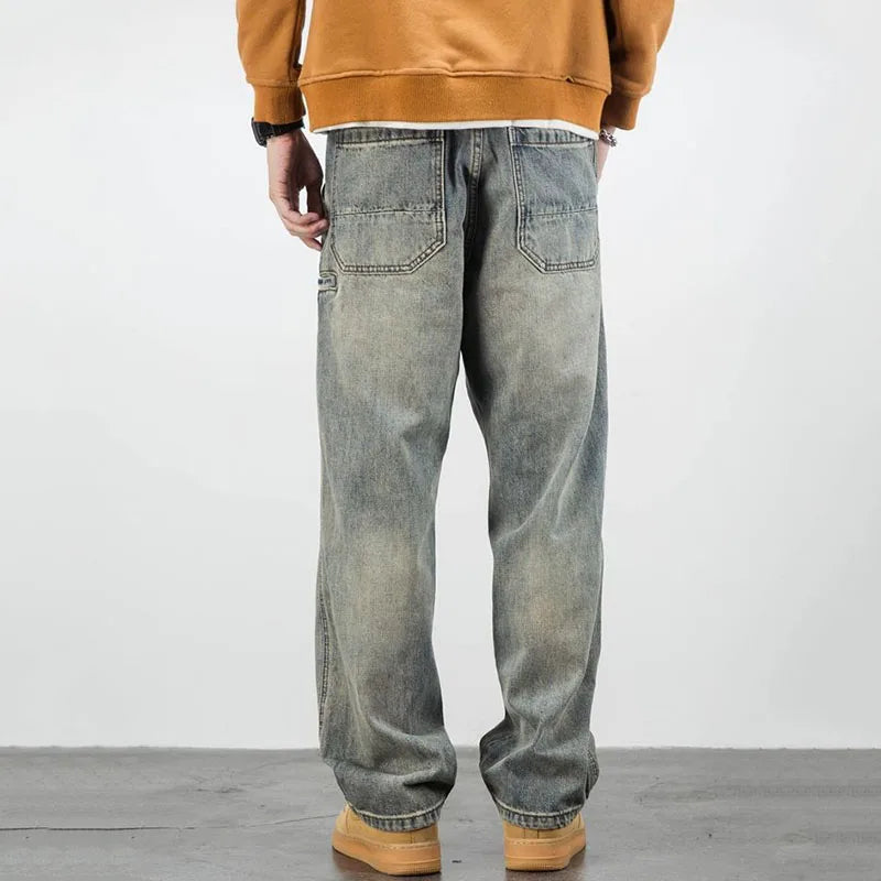 Herrjeans Stentvättade Med Raka Ben och Förstärkta Fickor
