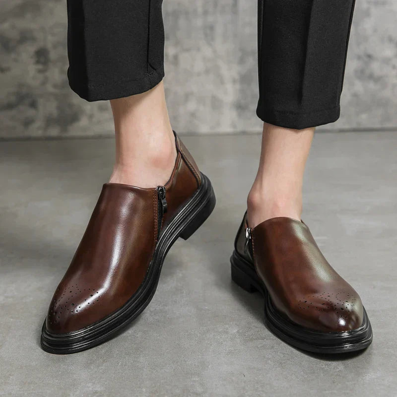 Loafers För Herr Med Brogue-Detalj, Sidoficka Och Vadderad Innersula