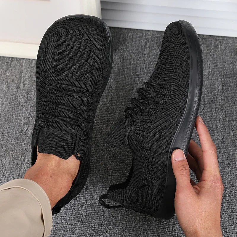 Herrsneakers Med Andningsbar Mesh, Bred Tå, Vadderad Innersula
