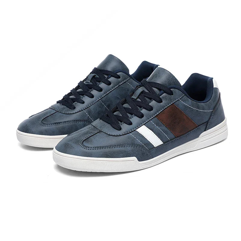 Låga Sneakers För Män Med Lagerpaneler Och Tvåfärgad Design