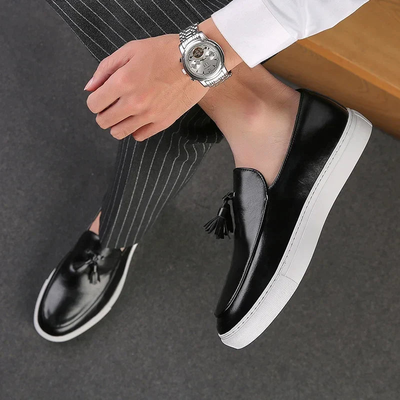 Herrloafers Slip-On Tofsdetaljer Vadderad innersula
