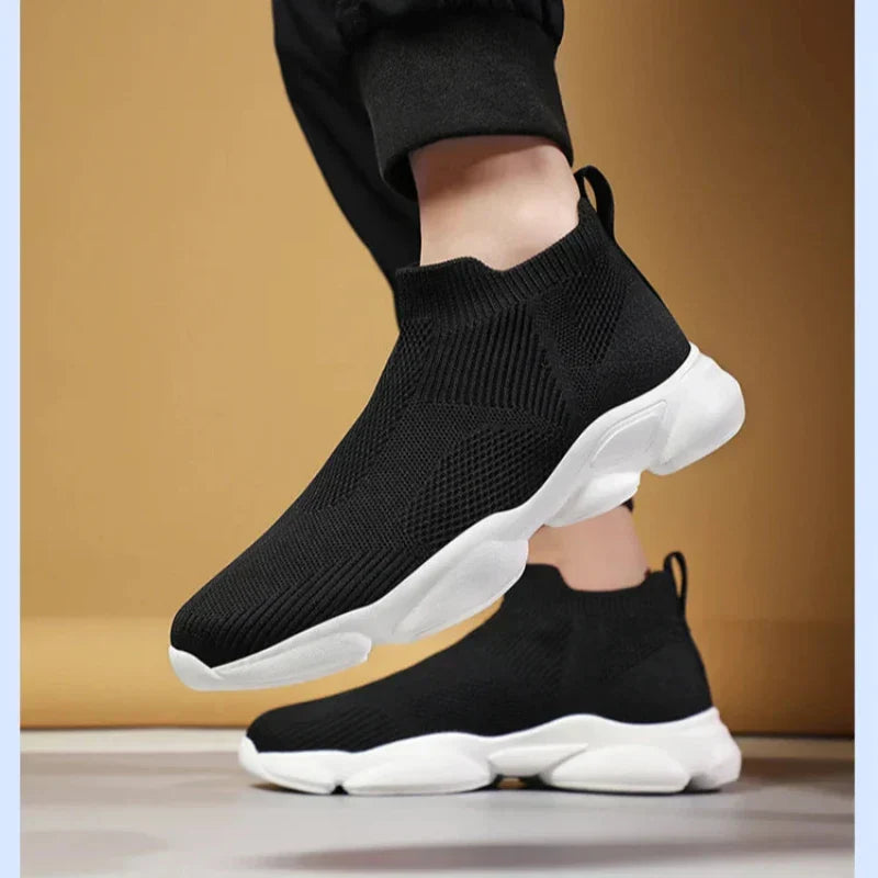 Herrsneakers med Strumpstil, Stickat Ovandel, Halkfri Sula