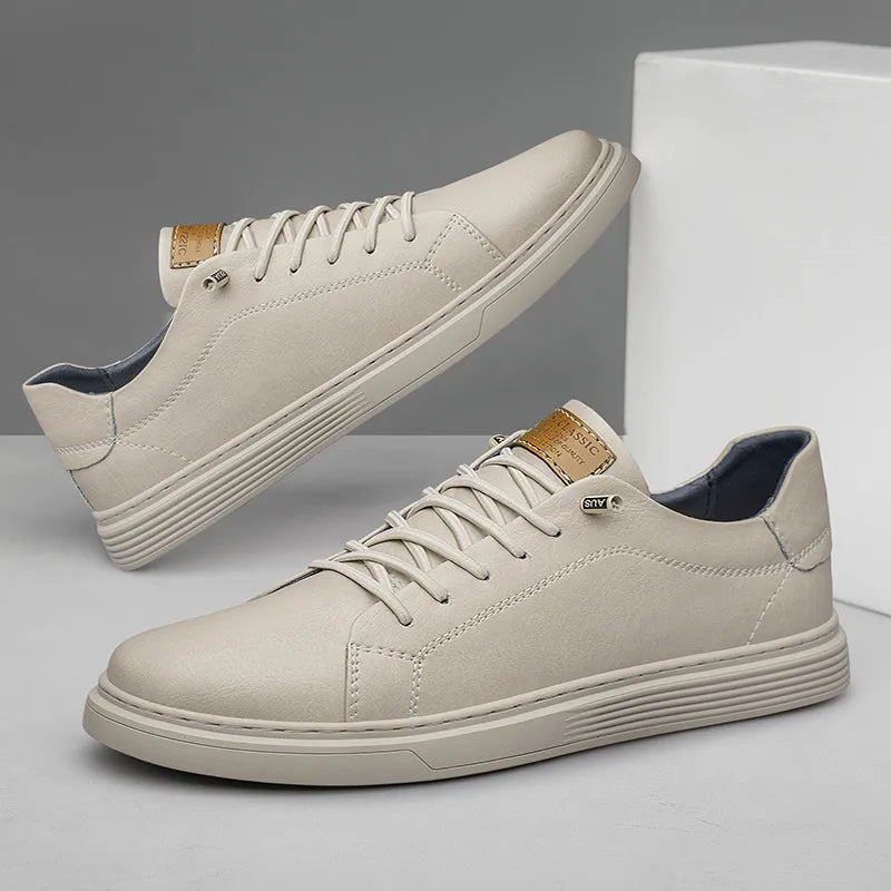 Herrsneakers Med Sydd Ovandel Och Ren Silhuett