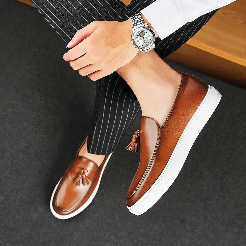 Herrloafers Slip-On Tofsdetaljer Vadderad innersula