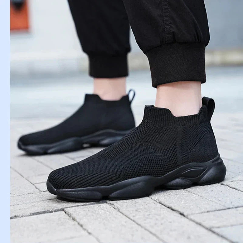 Herrsneakers med Strumpstil, Stickat Ovandel, Halkfri Sula