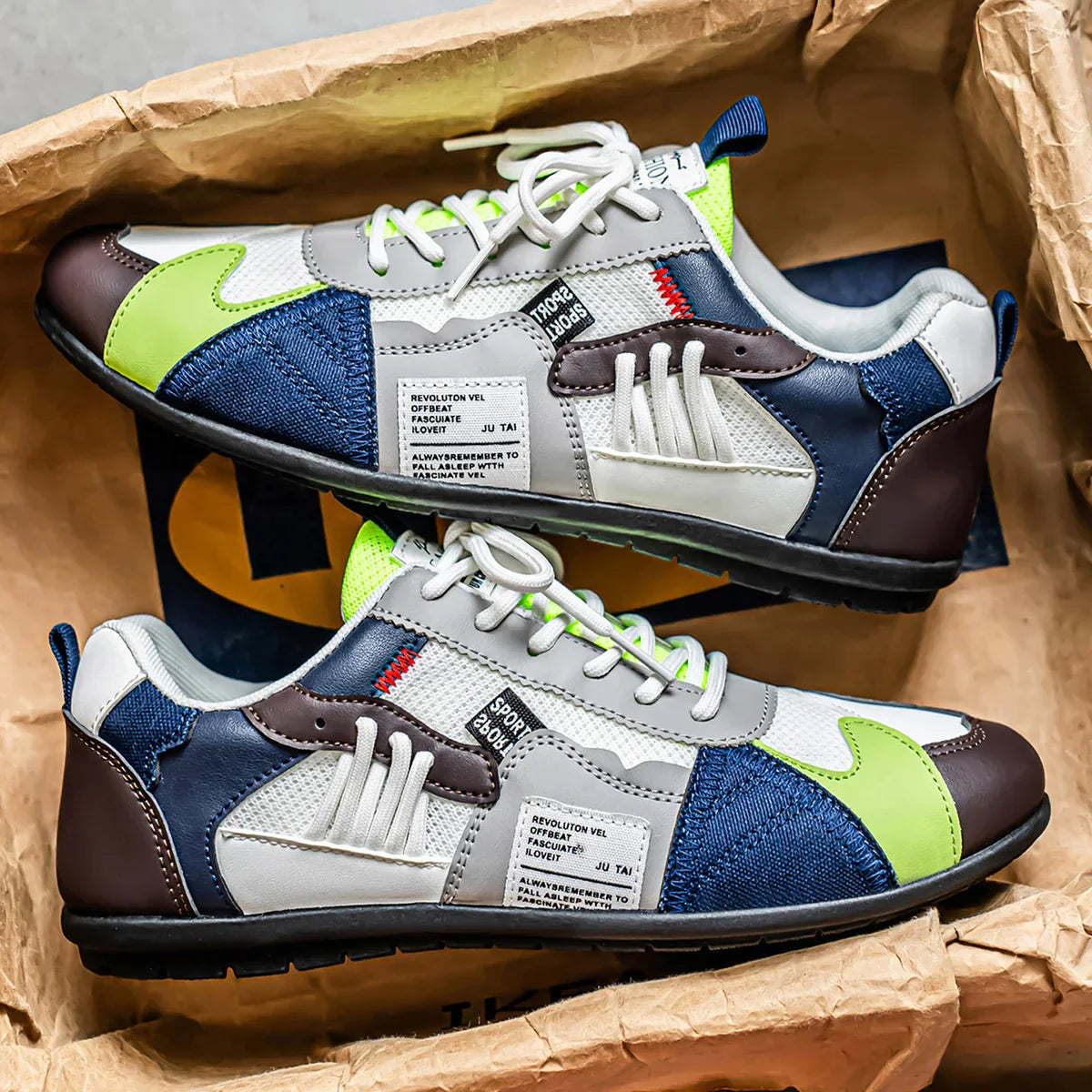 Herr Mesh Sneakers med Flerpanelsdesign och Snörstängning