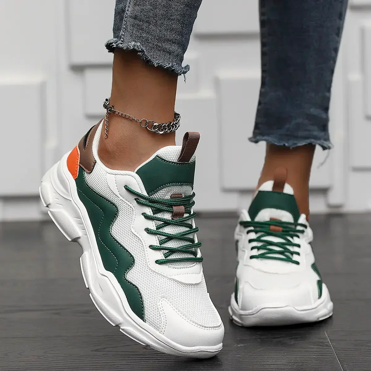 Kvinnor Retro Sneakers Med Lager-På-Lager Mesh Och Dämpad Sula