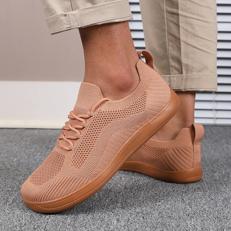 Herrsneakers Med Andningsbar Mesh, Bred Tå, Vadderad Innersula