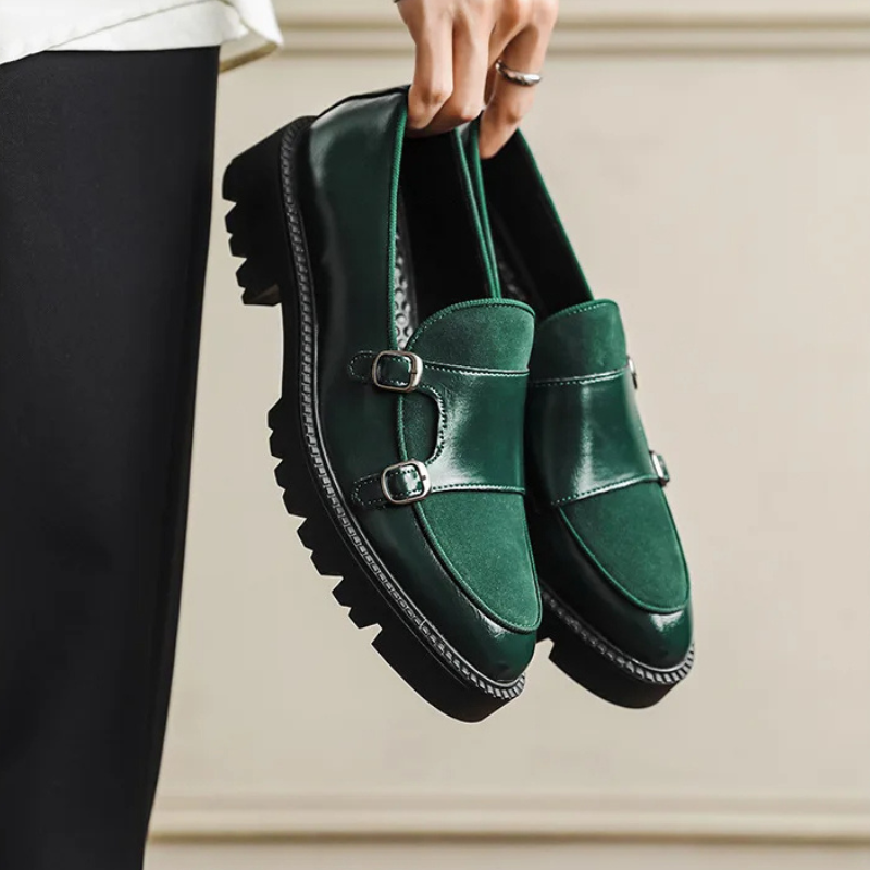 Herr Loafers Med Dubbel Spänne Och Kraftig Gummisula