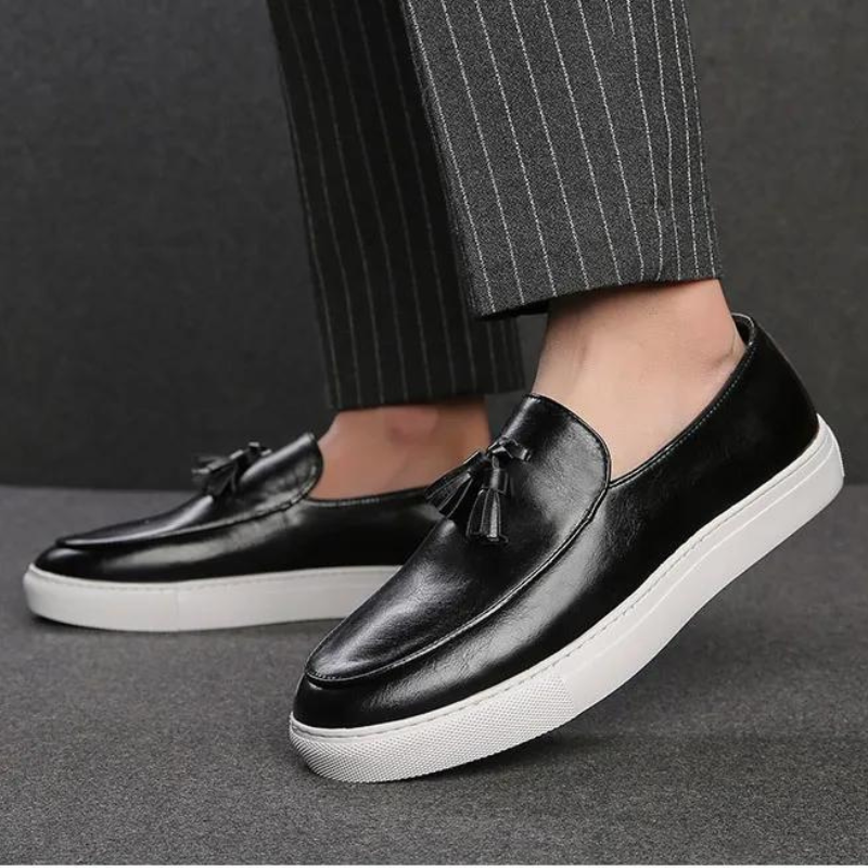 Herrloafers Slip-On Tofsdetaljer Vadderad innersula
