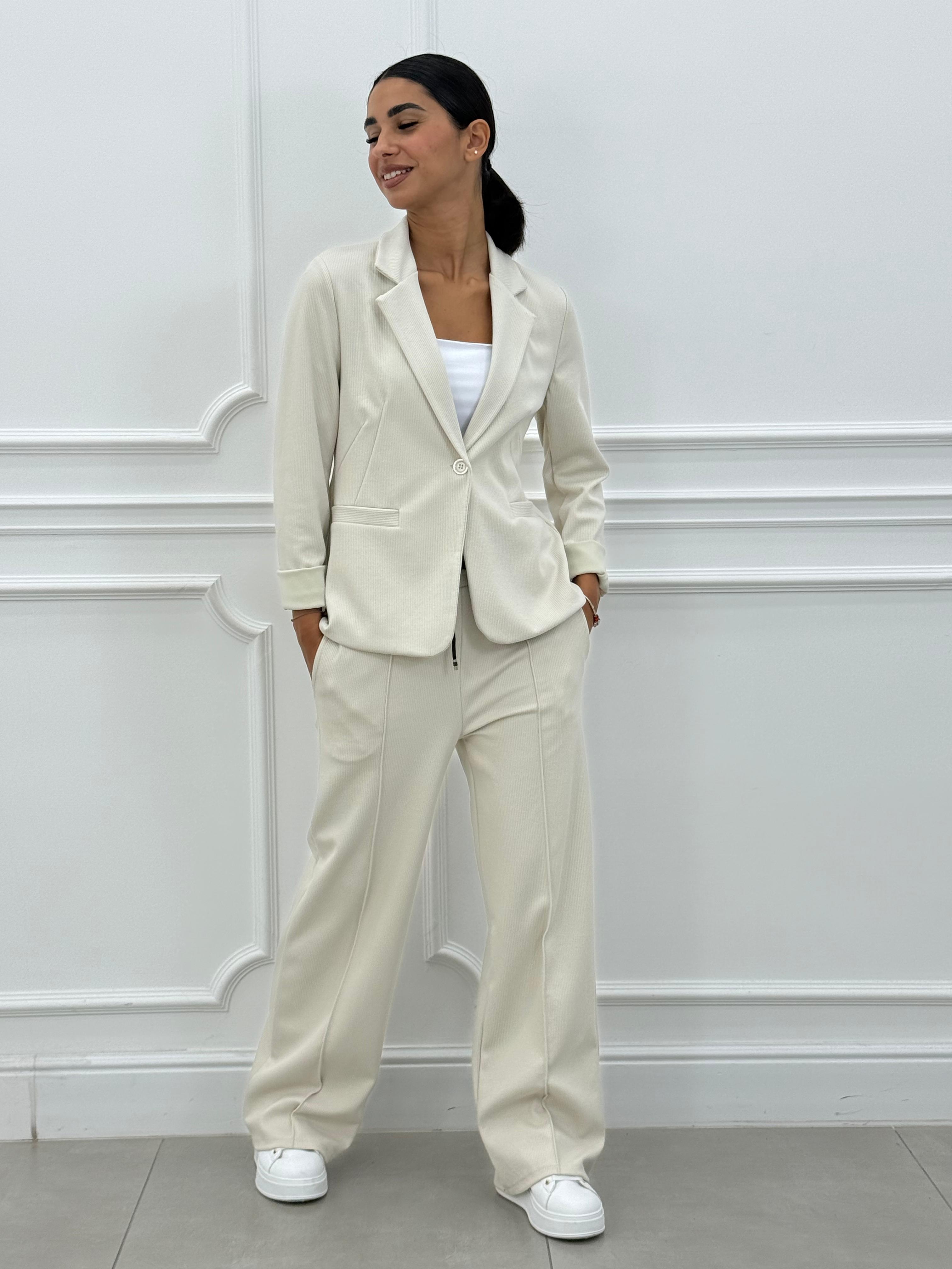 Damkostym I Två Delar Med Kavaj Och Långbyxor