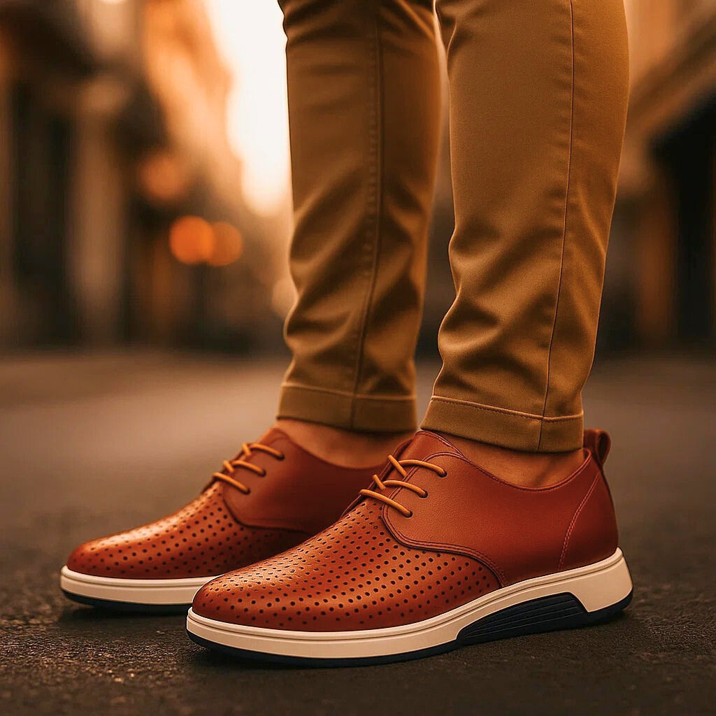 Herrloafers Slip-On-Design Med Ventilerad Ovandel Och Greppvänlig Sula