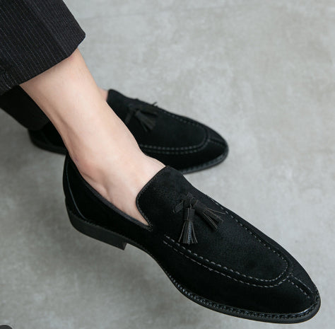 Herrskor Med Slip-On-Motiv Och Mockaeffekt