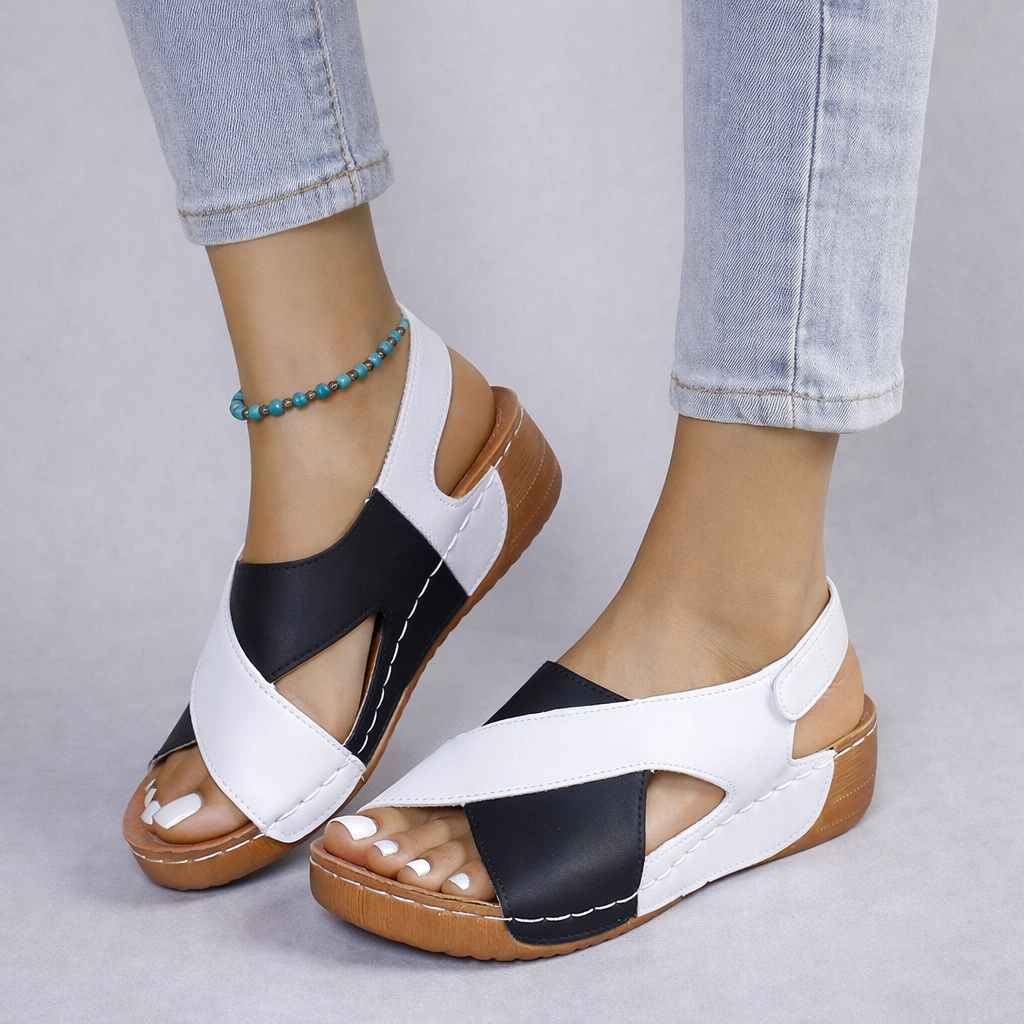 Kvinnors Sommarkil Sandaler Med Slip-On-Platåklack Och Halkfri Sula