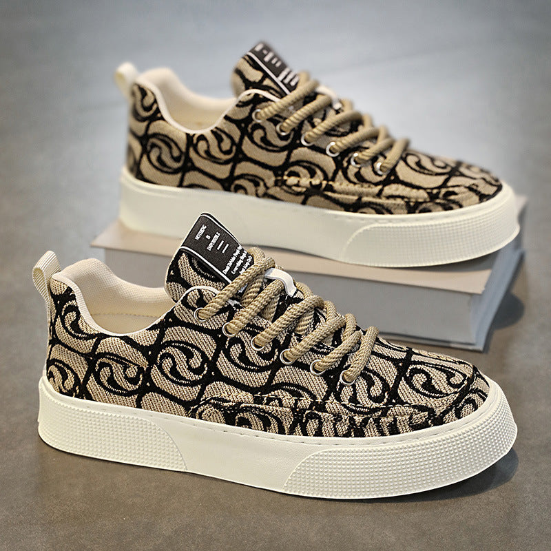 Herrsneakers Med Tjock Sula Och Ventilerande Meshfoder