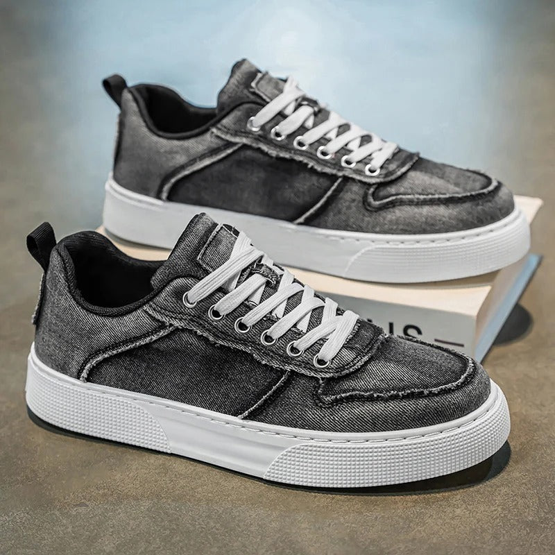Herr Low Top Sneakers med Tvättad Yta och Snörstängning