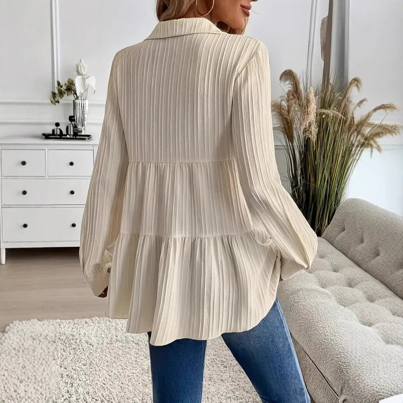 Kvinna Vår Långärmad Pullover Skjorta med Knappdetaljer Mjölkvit Normal Passform