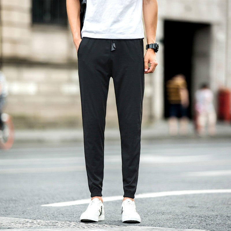 Slim Fit Croppade Joggerbyxor Perfekta för Vår och Sommar