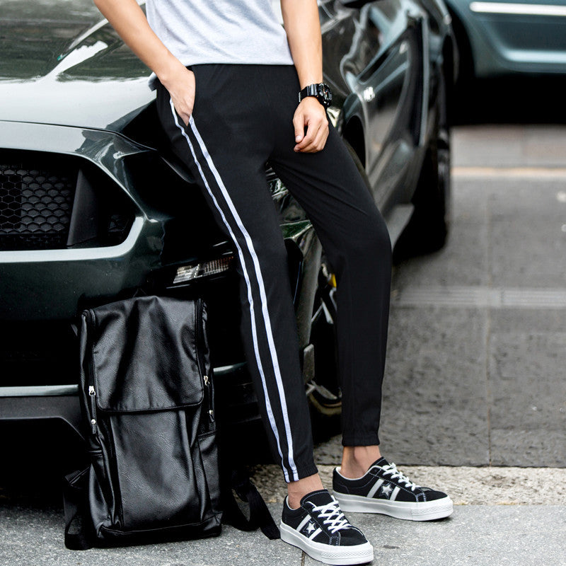 Slim Fit Croppade Joggerbyxor Perfekta för Vår och Sommar