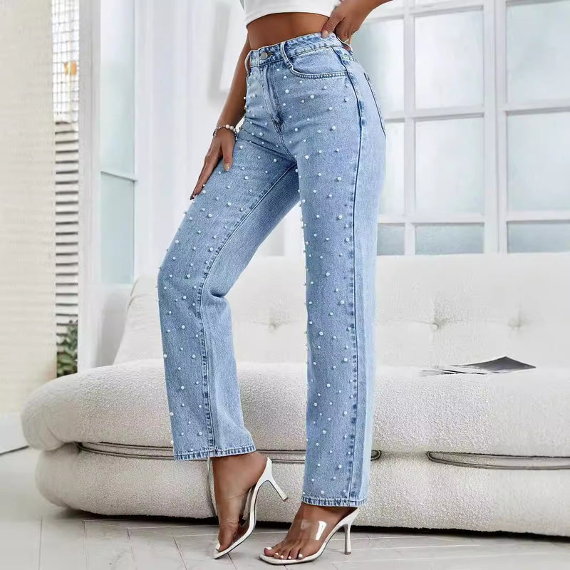 Vårjeans Med Mellanhög Midja Och Pärlprydda Detaljer I Ljusblått För Kvinnor
