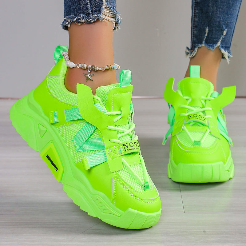 Kvinnors Ventilerande Spring Sneakers med Snörning och Höjande Sula för Våren