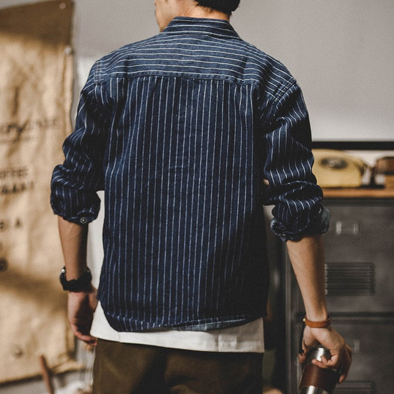 Långärmad Herrskjorta I Denimstil – Lös Passform, Kraftig Randig, Knäppning