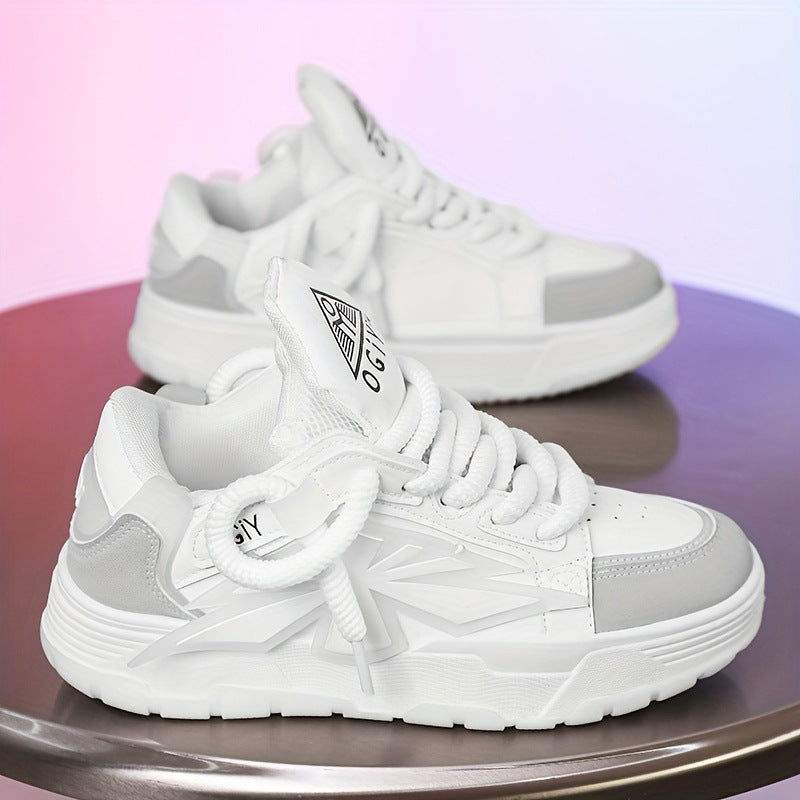 Herrsneakers Med Tjock Gummisula, Nätfoder Och Snörning