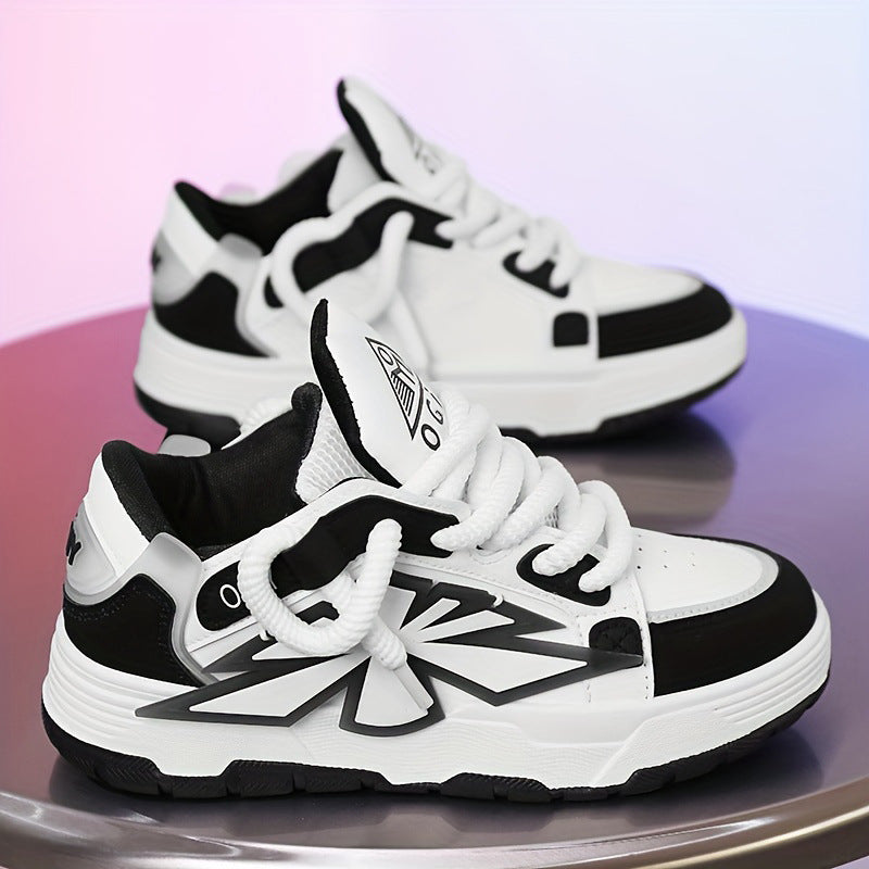 Herrsneakers Med Tjock Gummisula, Nätfoder Och Snörning