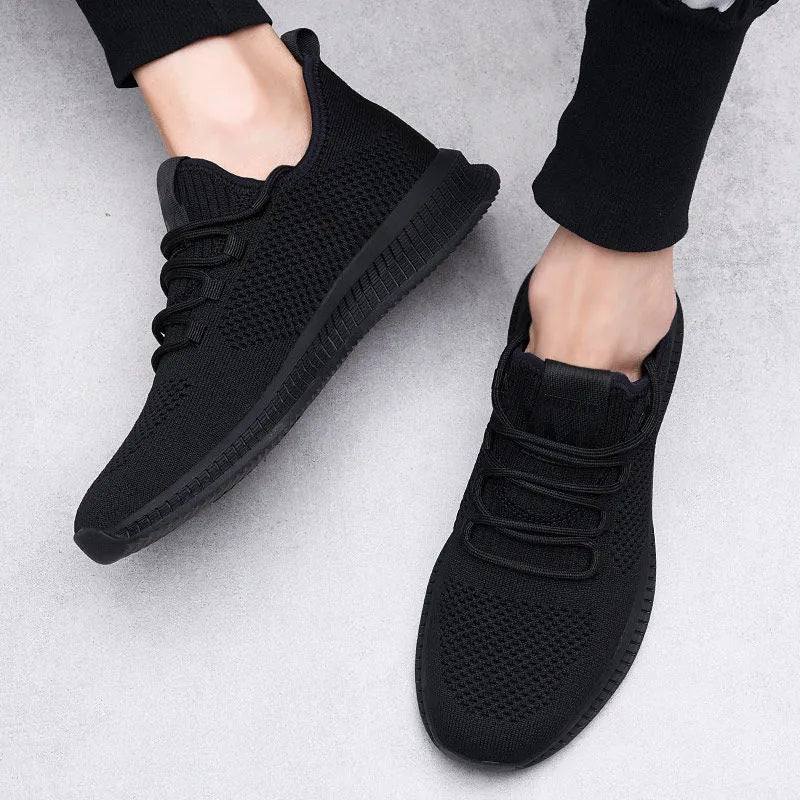 Herr Sneakers för Våren i Fly Woven Mesh – Lätta, Andningsbara, Låga, Snörning, Plastsål