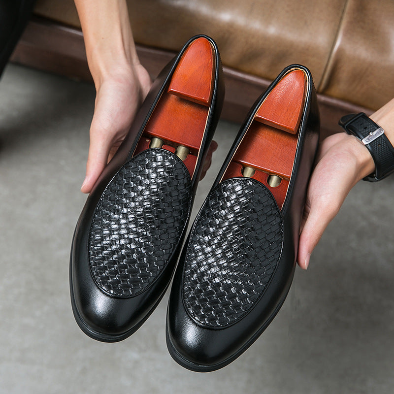 Lättviktiga Herrloafers Med Spetsig Tå Och Slip-on Gummisula