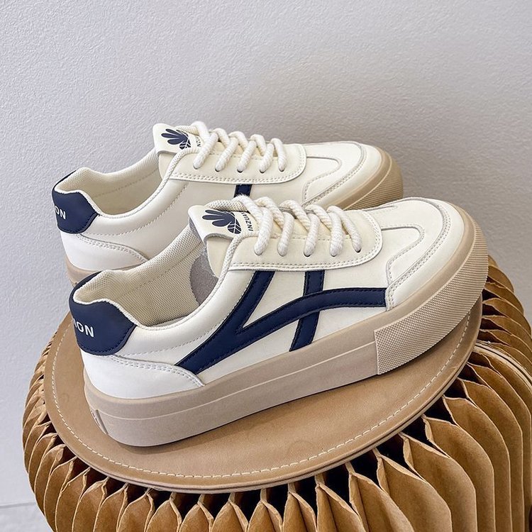 Somriga Plattformssneakers för Dam med Snörning, Mikrofiberovandel och Gummisula