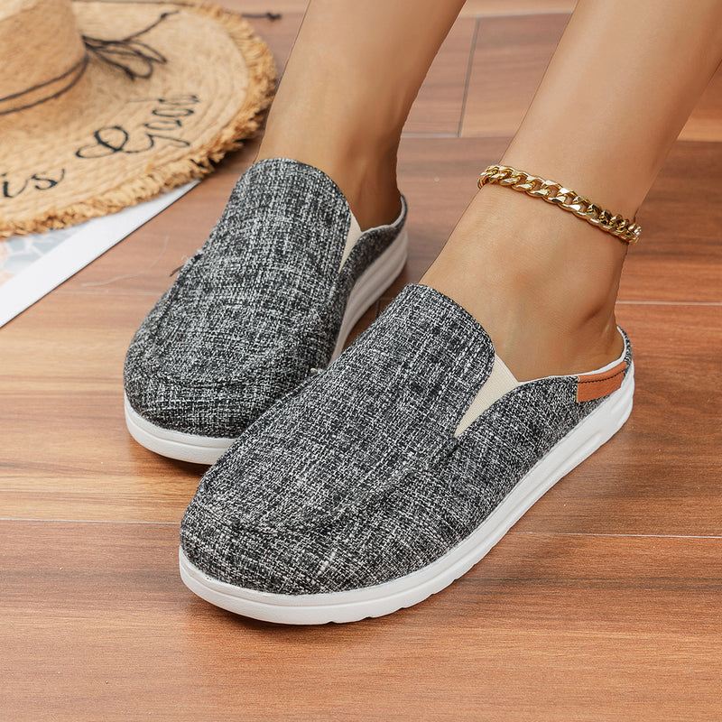 Kvinnors vårskor med slip-on-design, överdel i PU, sula av viskos och semi-support – finns även med djurmönster