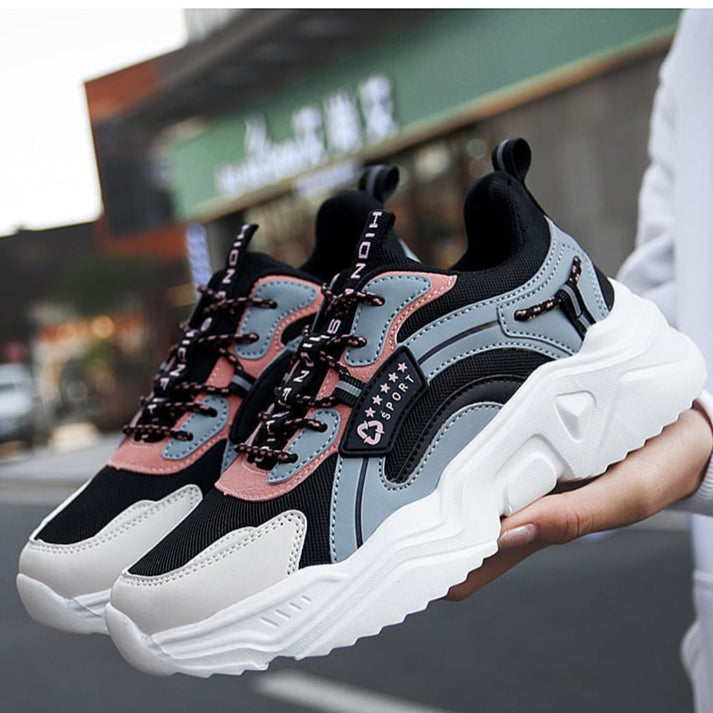 Kvinnors vårsneakers i mesh med PU-sula och medelhög klack