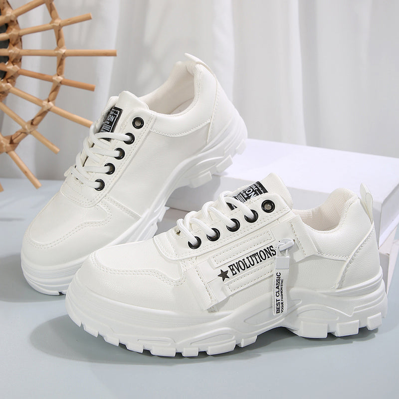 Damsneakers Med Snörning, Dragkedja I Sidan Och Tjock Sula