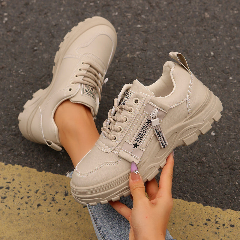 Damsneakers Med Snörning, Dragkedja I Sidan Och Tjock Sula