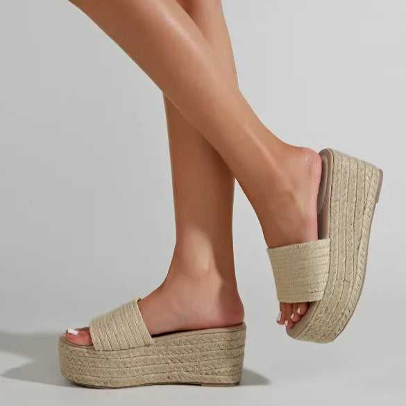 Sommarskor I Mikrofiber För Kvinnor Med Rund Tå Och Gummisula