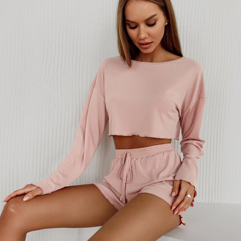 Sommarsovplagg Dam: Pyjamas-set med Långärmad Croptop och Shorts – Pullover-design