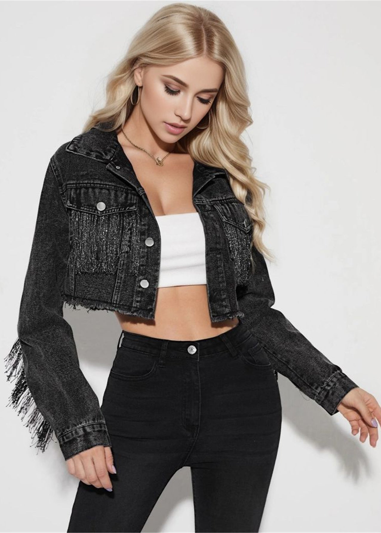 Dam Vår Jeansjacka Kort Modell Med Tofsömmar Och Slitna Detaljer