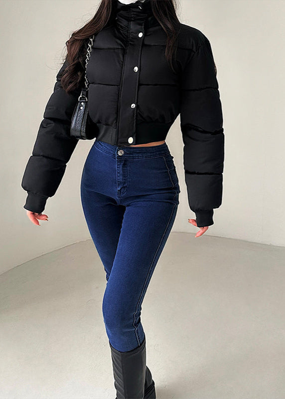 Kort Vinterjacka Med Ståkrage, Smal Passform Och Dragkedja För Kvinnor