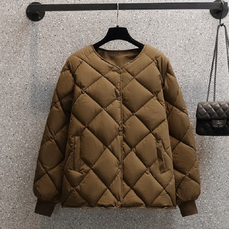 Lätt Vadderad Vinterjacka För Kvinnor Med Smal Passform Och Enfärgad Design