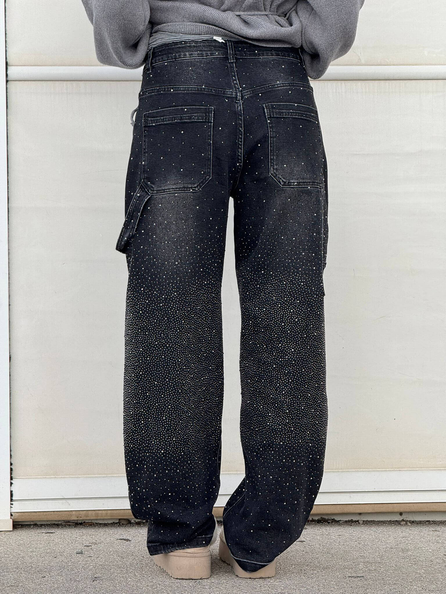 Ballongjeans Med Vida Ben Och Strassdekorationer För Kvinnor