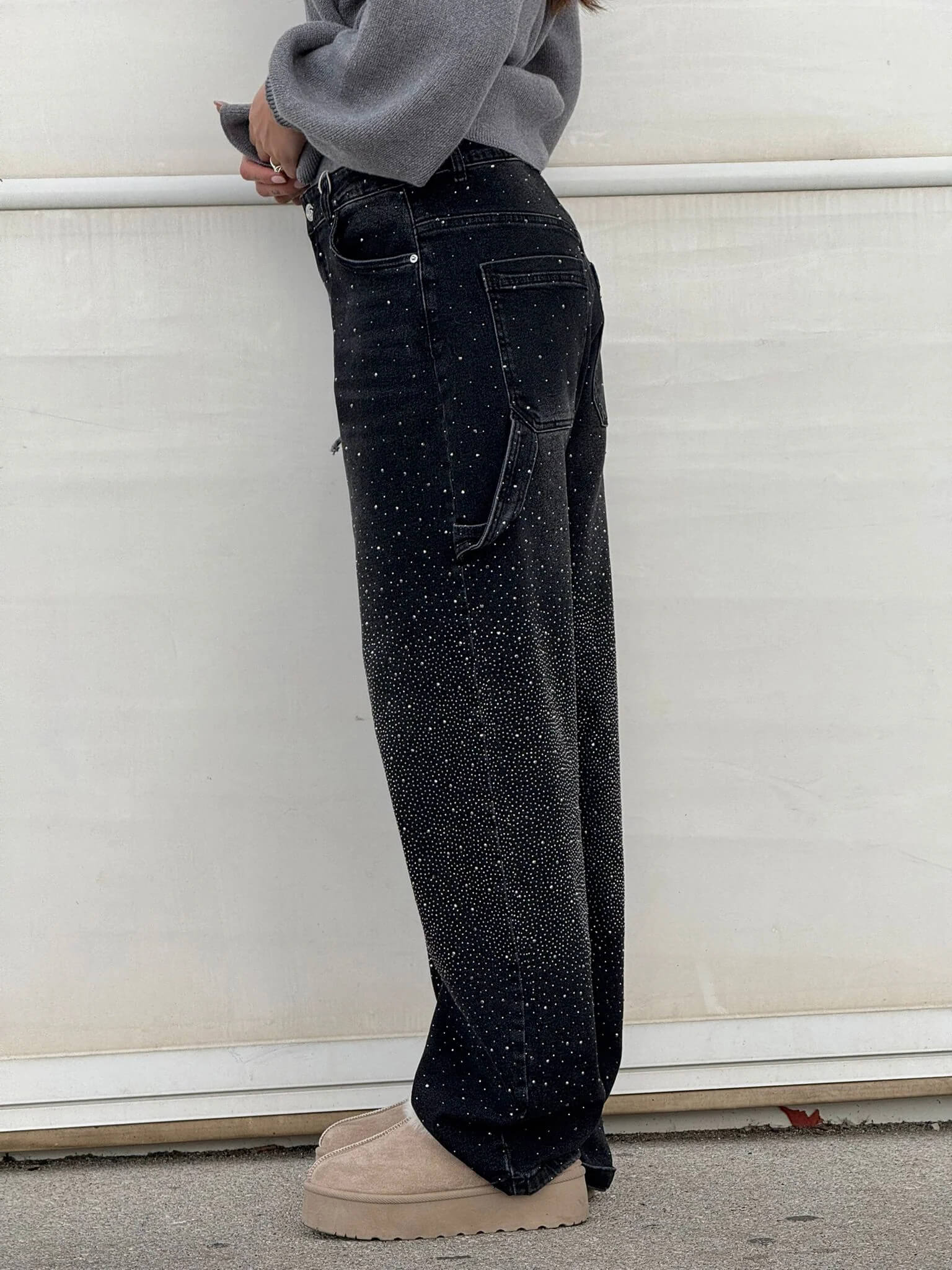 Ballongjeans Med Vida Ben Och Strassdekorationer För Kvinnor