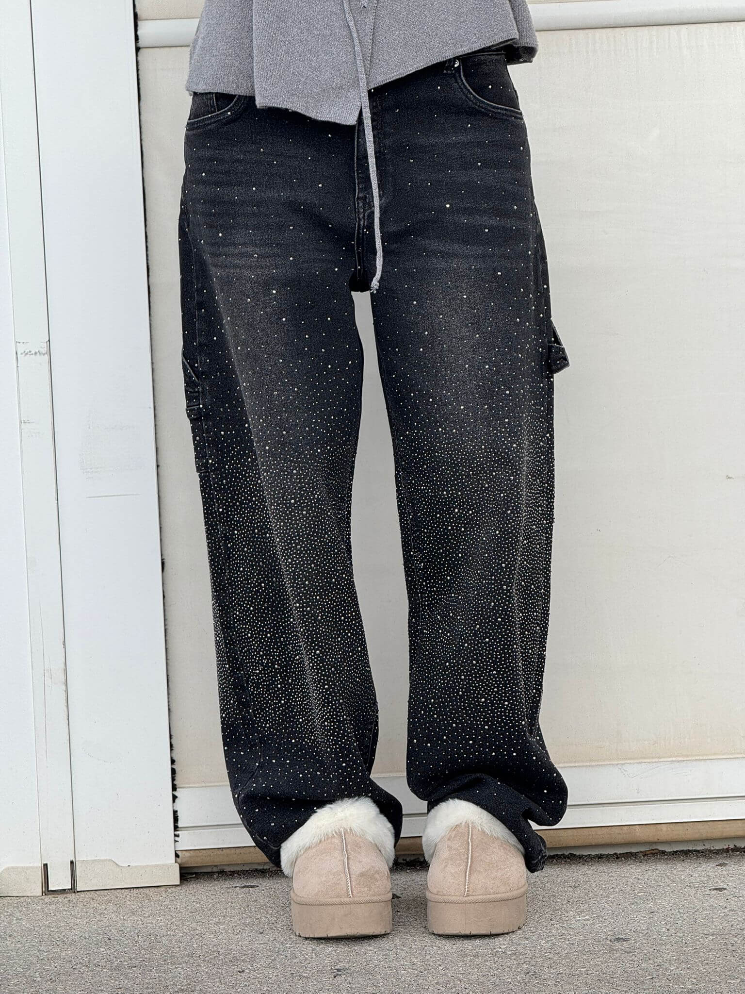 Ballongjeans Med Vida Ben Och Strassdekorationer För Kvinnor