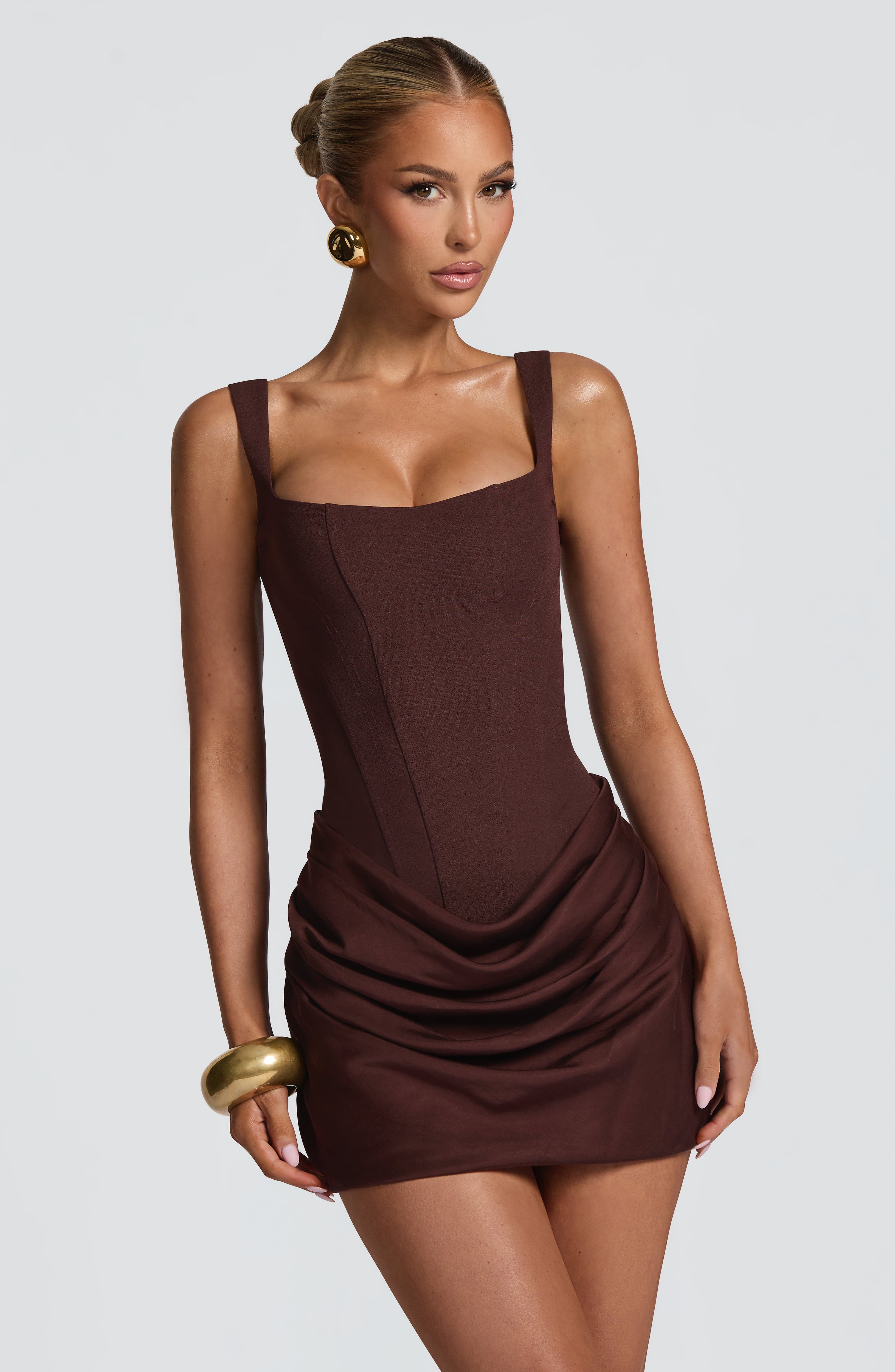 Kvinnors Mini Klänning Bodycon Fyrkantig Ringning Plisserad Detalj
