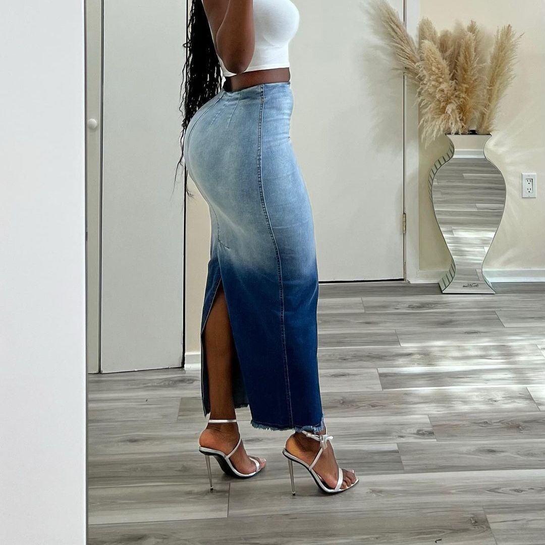 Mellanlång Kjol I Denimblandning Med Sidosprund Och Tofsdetalj För Kvinnor