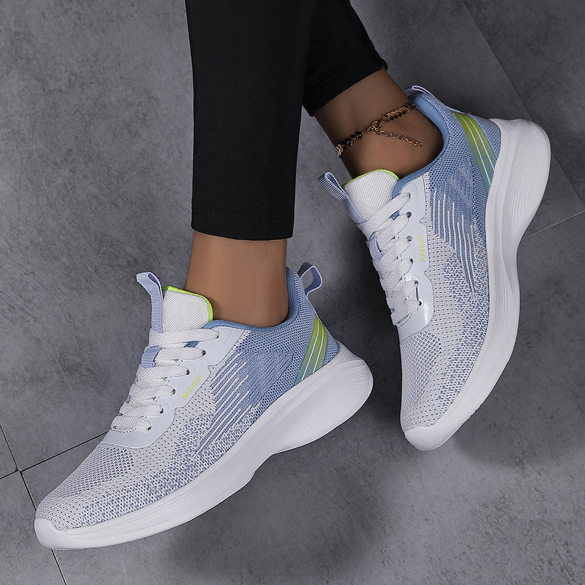 Lätta Flyknit-Sneakers Med Snörning För Kvinnor